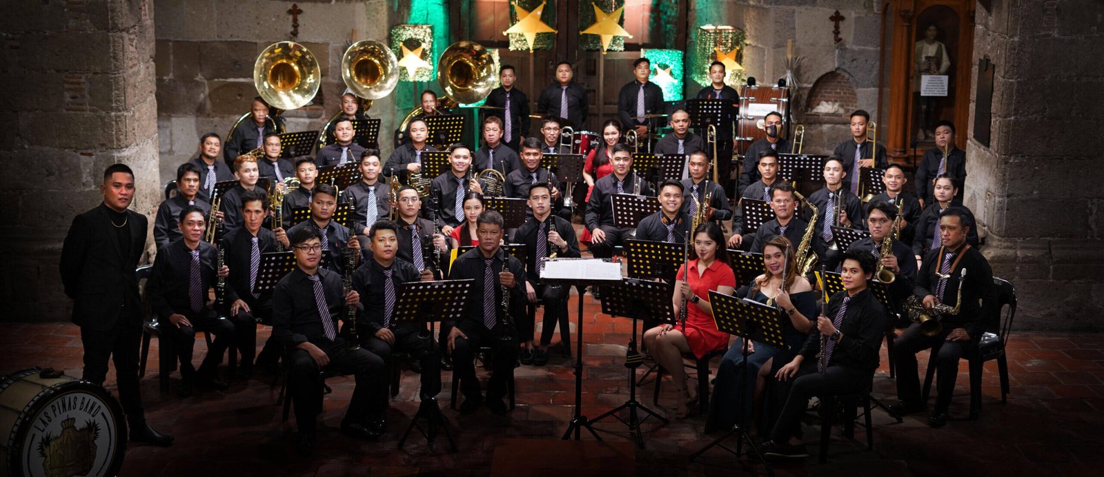 cropped Las Piñas Band Group Photo (Bamboo Organ) 2021 Christmas Concert HIGH RESOLUTION